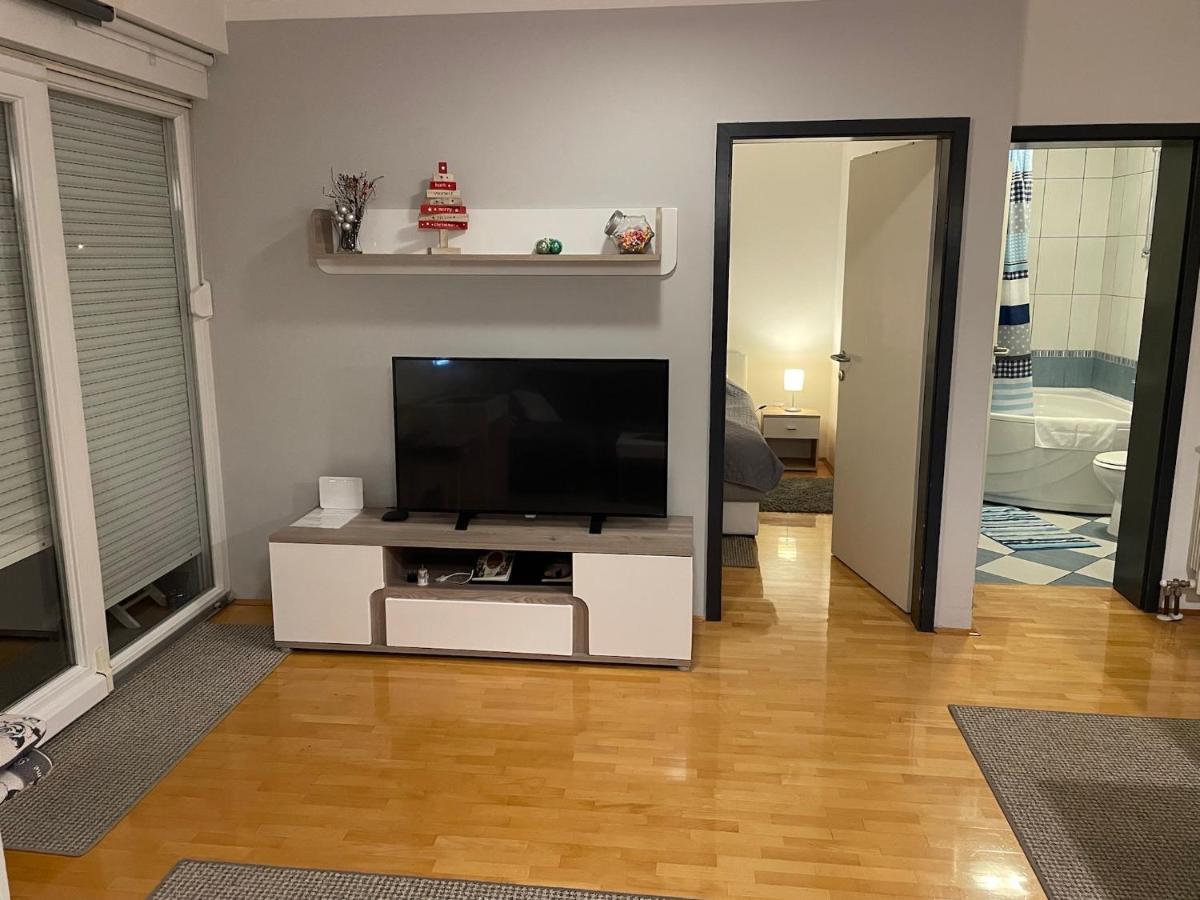 Apartman Luna Near Zagreb Airport Velika Gorica Eksteriør bilde