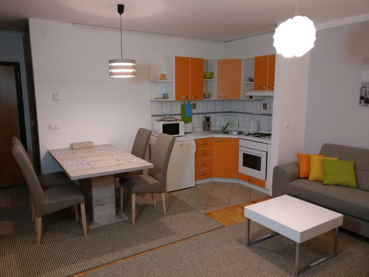 Apartman Luna Near Zagreb Airport Velika Gorica Eksteriør bilde