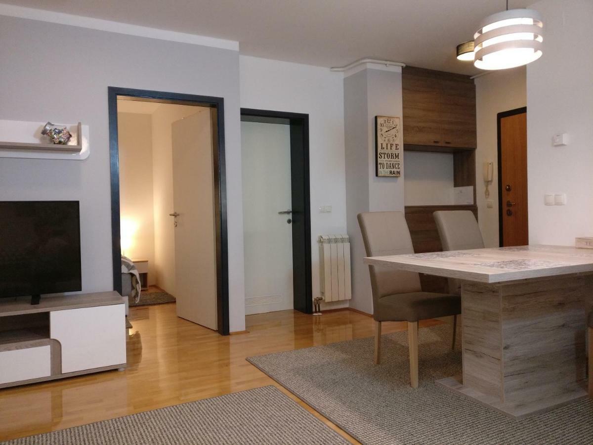 Apartman Luna Near Zagreb Airport Velika Gorica Eksteriør bilde
