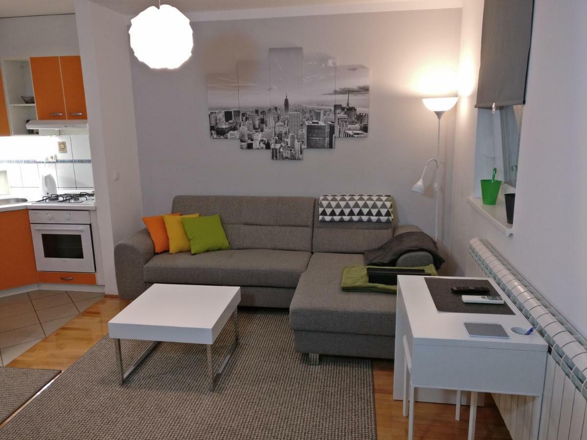 Apartman Luna Near Zagreb Airport Velika Gorica Eksteriør bilde