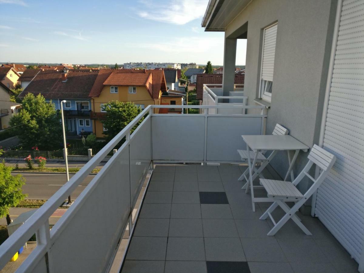 Apartman Luna Near Zagreb Airport Velika Gorica Eksteriør bilde